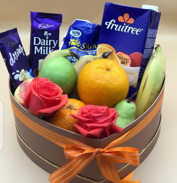 FRUITY HEART BOX