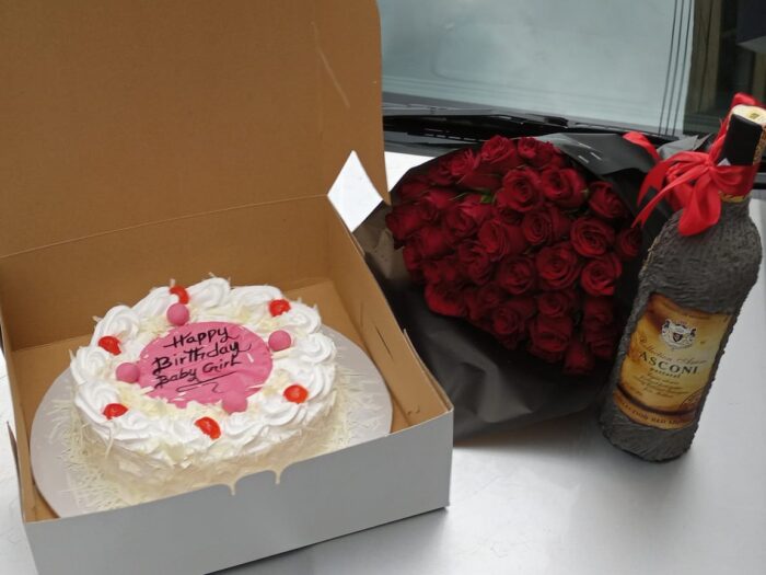 THE LUXURIOUS LOVE