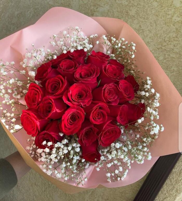 BABY BREATHE & ROSES