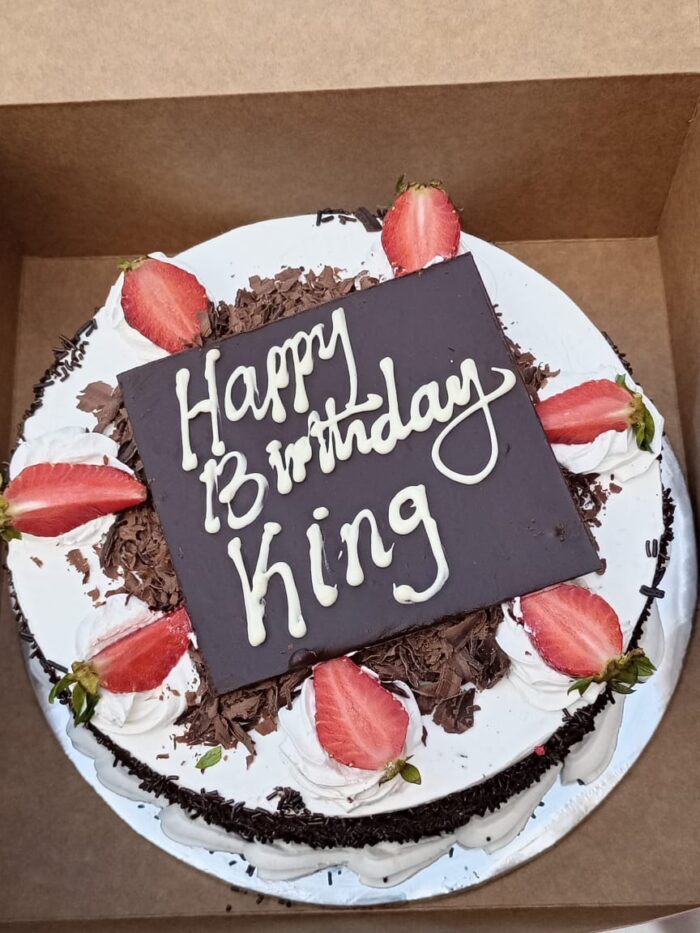1KG BLACKFOREST CAKE