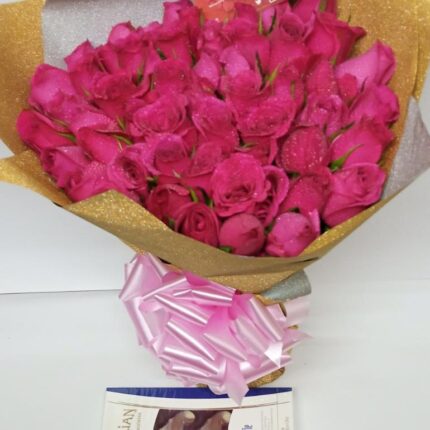 PINK ROSES & GUYLIAN