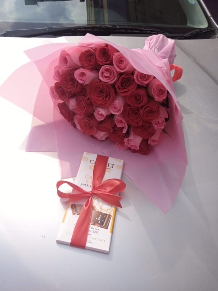 ROSES & CACHET CHOCOLATE