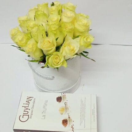 GUYLIAN CHOCOLATE & ROSE BOX