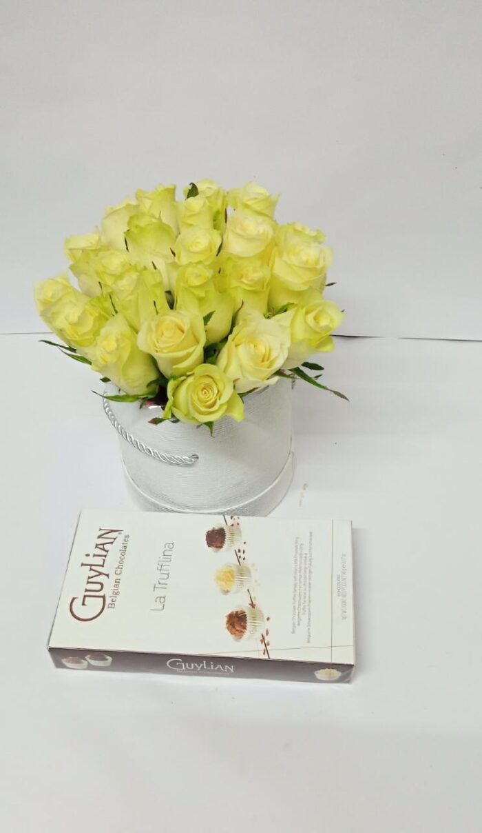 GUYLIAN CHOCOLATE & ROSE BOX