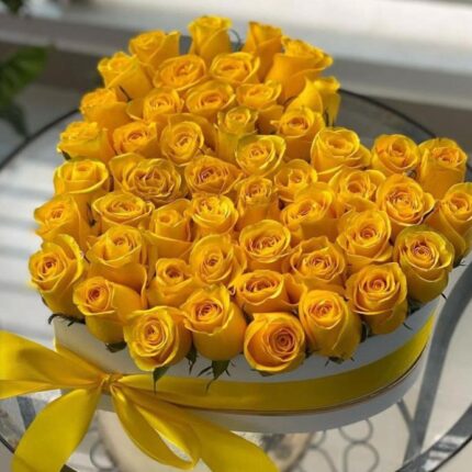 YELLOW HEART BOX