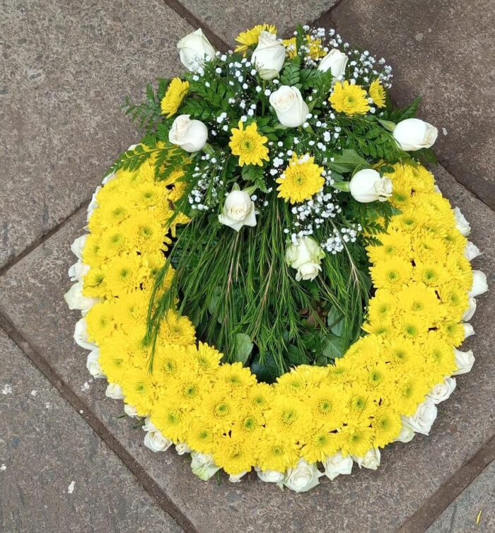 EXOTIC WREATH