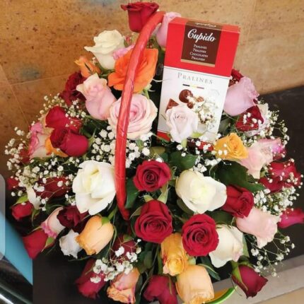 CHOCS & ROSES BASKET