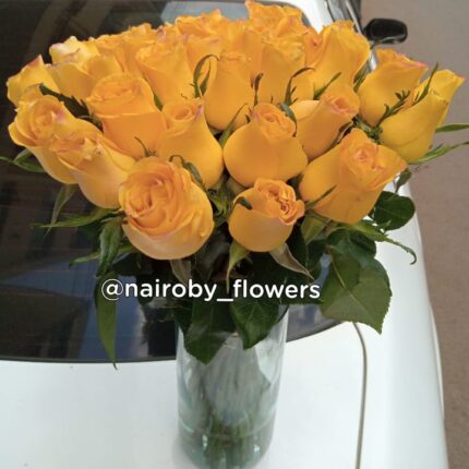 YELLOW ROSES VASE