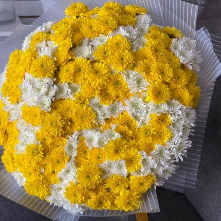 BRIGHT CHRYSANTHEMUMS