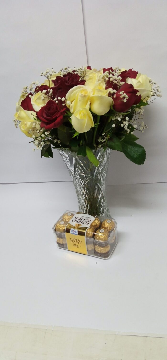VASE & FERRERO CHOCOLATES
