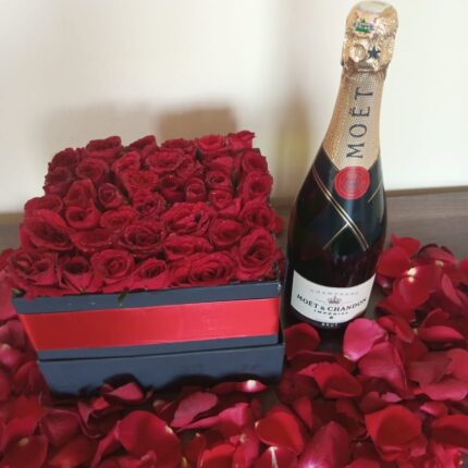 RED ROSES AND MOET