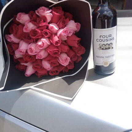 FOUR COUSINS WINE & BOUQUET
