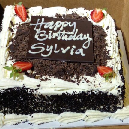 1 KG BLACKFOREST CAKE