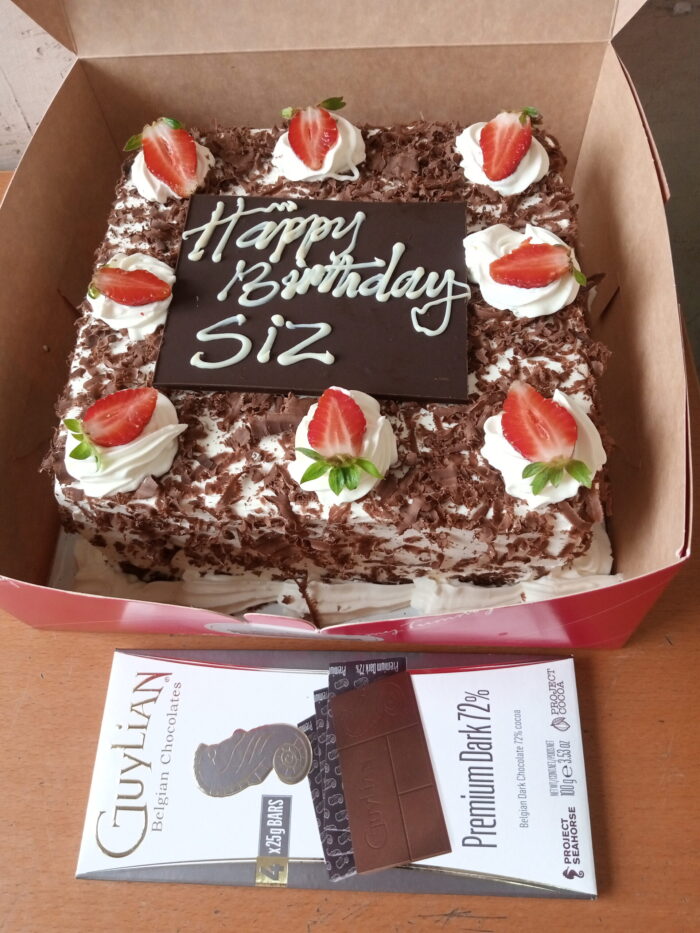 CAKE & GUYLIAN CHOCOLATE