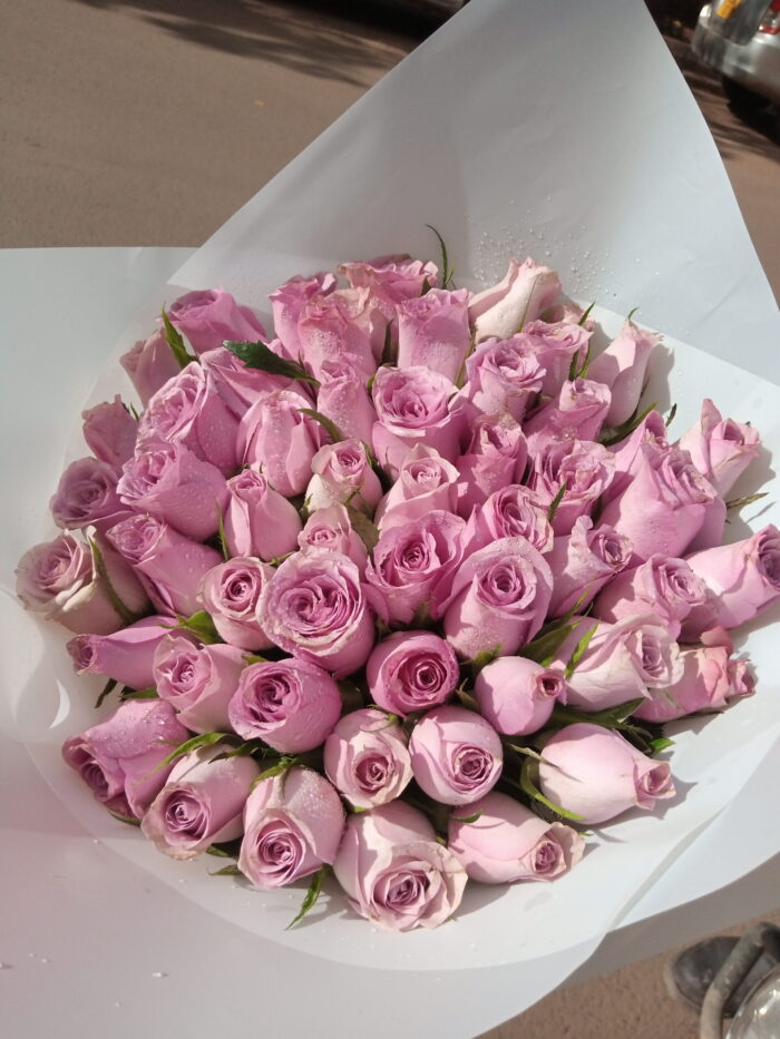 LILAC ROSES BOUQUET