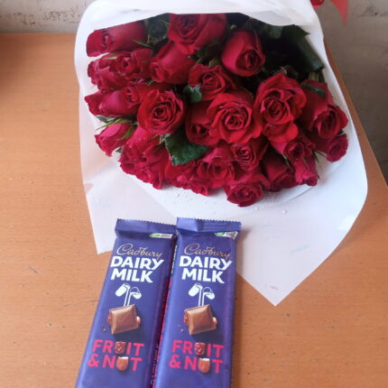ROSES & 2 CHOCOLATES