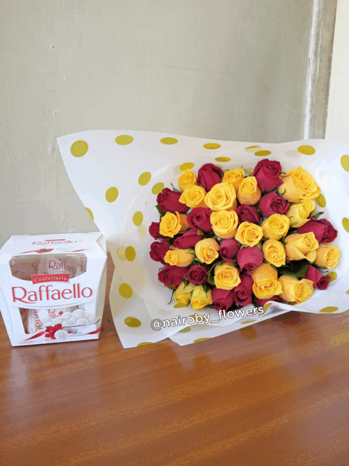RAFFAELLO WHITE CHOCOLATE & BOUQUET
