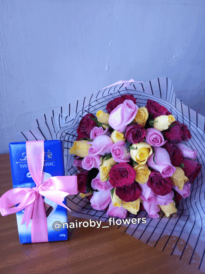 LINDT CHOCOLATE 100 G WITH BOUQUET
