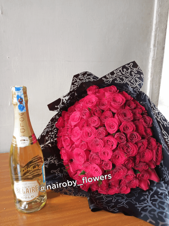 BELAIRE GOLD & 100 RED ROSES BOUQUET