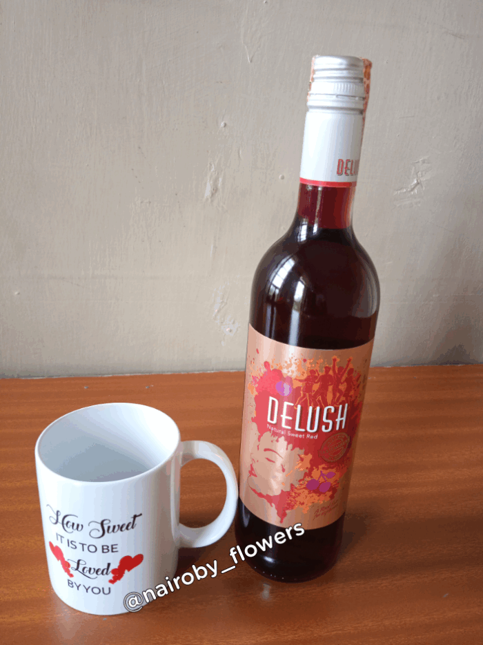 SWEET DELUSH WINE & MUG