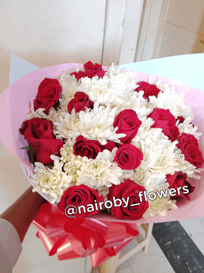 RED ROSES & WHITE CHRYSANTHEMUMS