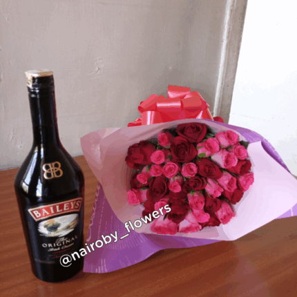 BAILEYS AND A MIXED ROSES BOUQUET