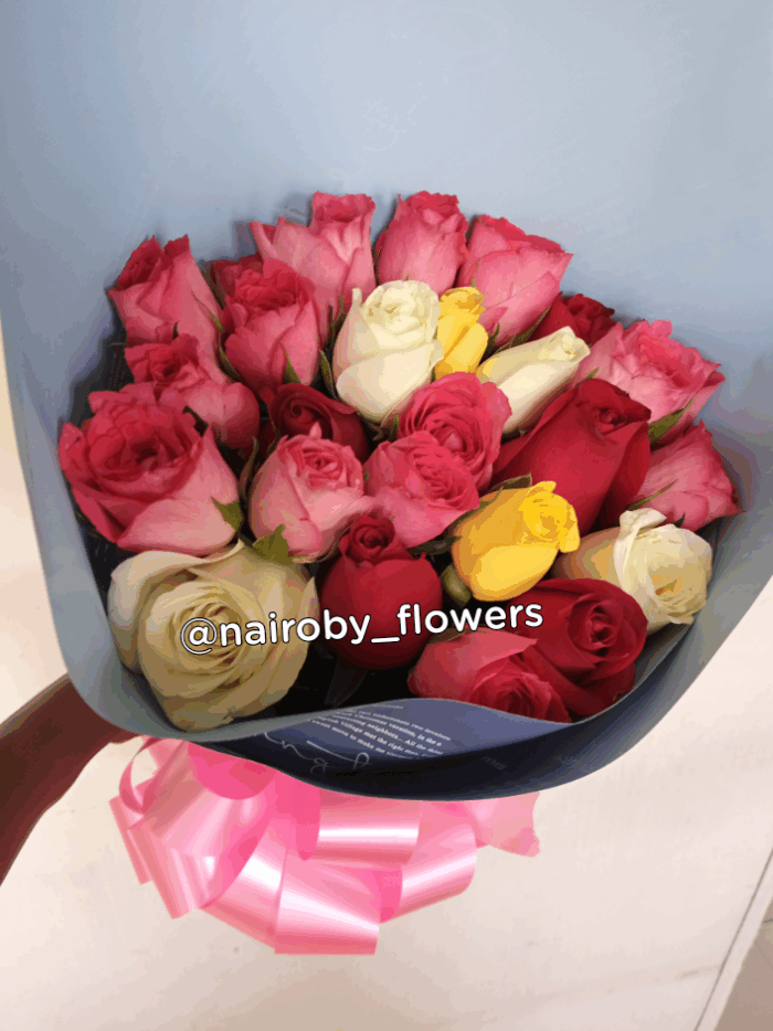 20 MIXED ROSES