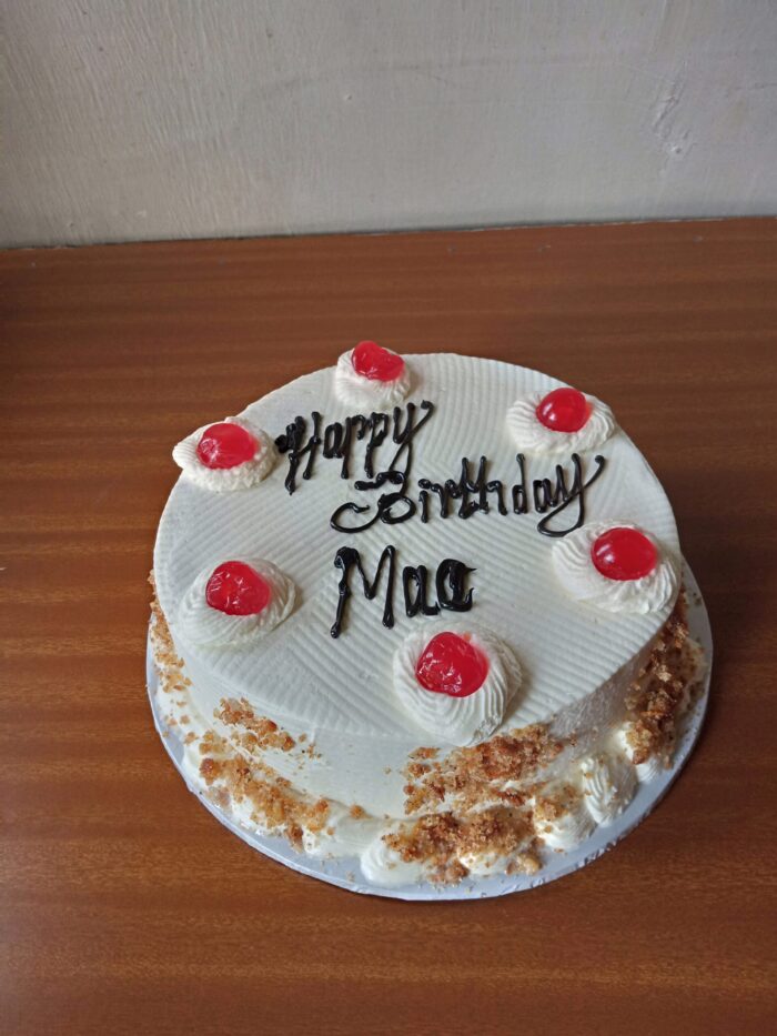 CARROT CAKE WITH FROSTING