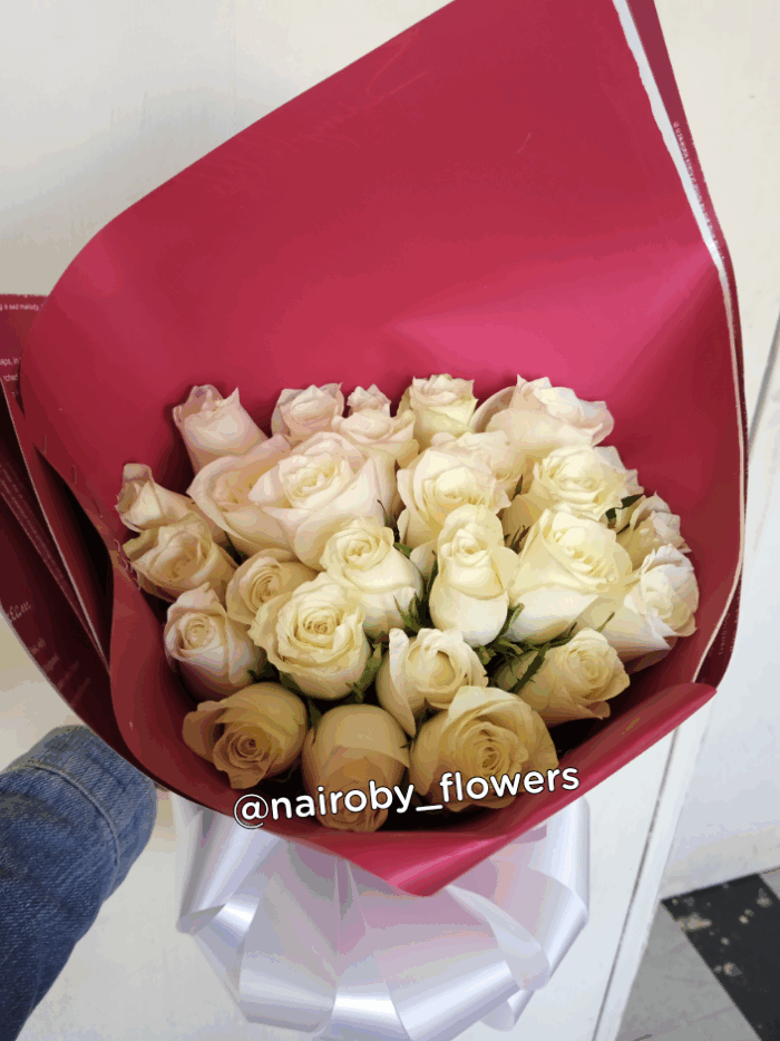 MINI WHITE BOUQUET