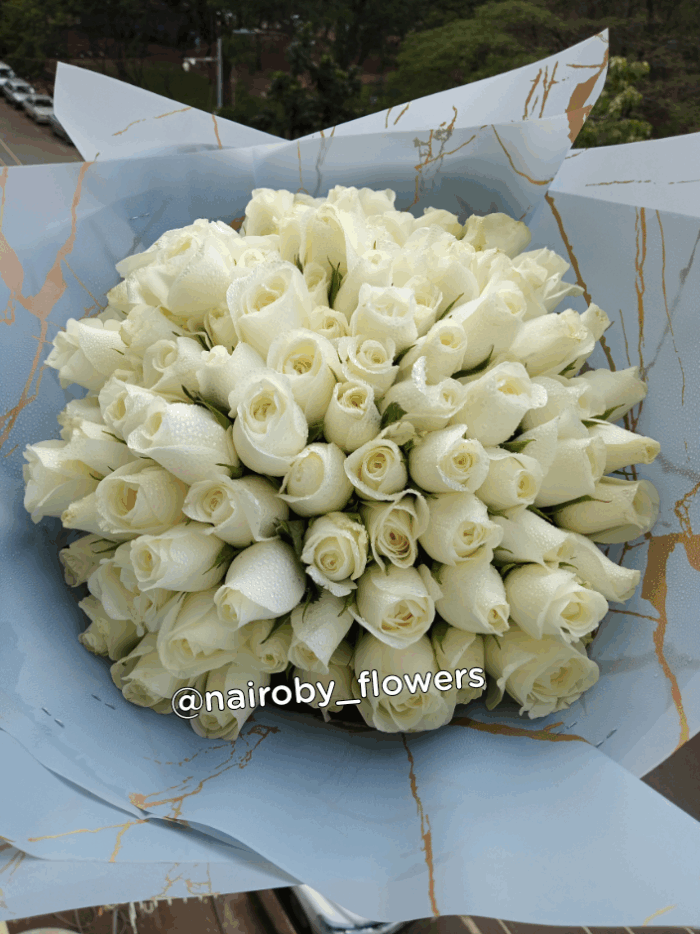 WHITE CHARM