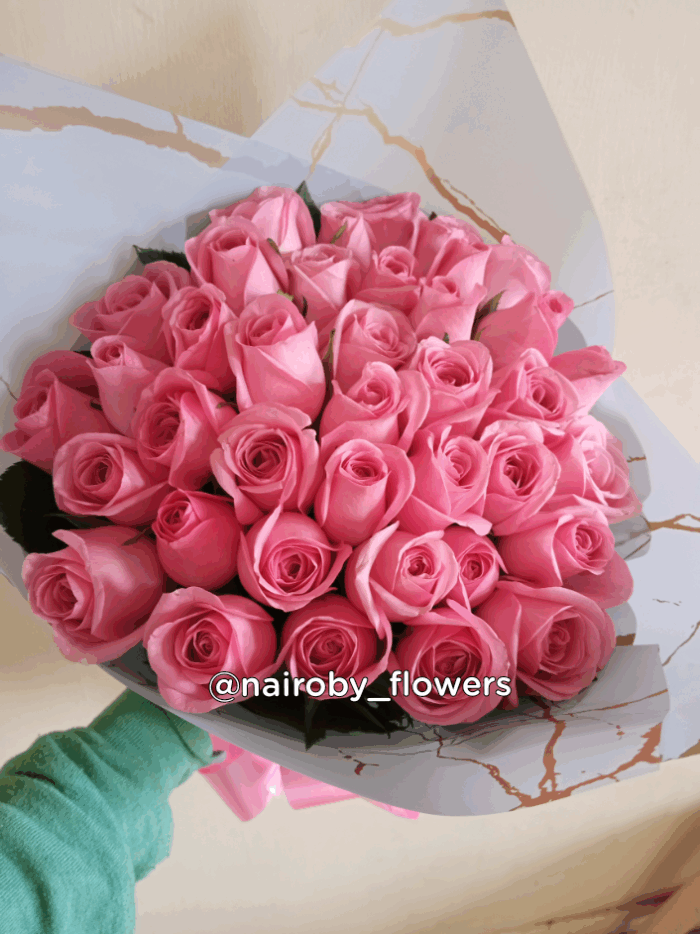 PINK HAND BOUQUET