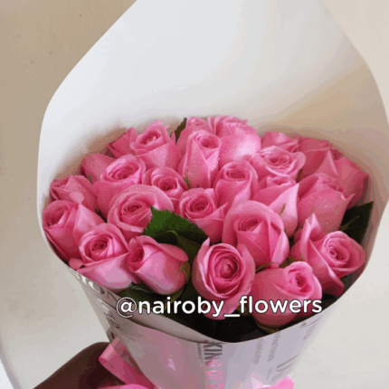 ROMANTIC PINK ROSES