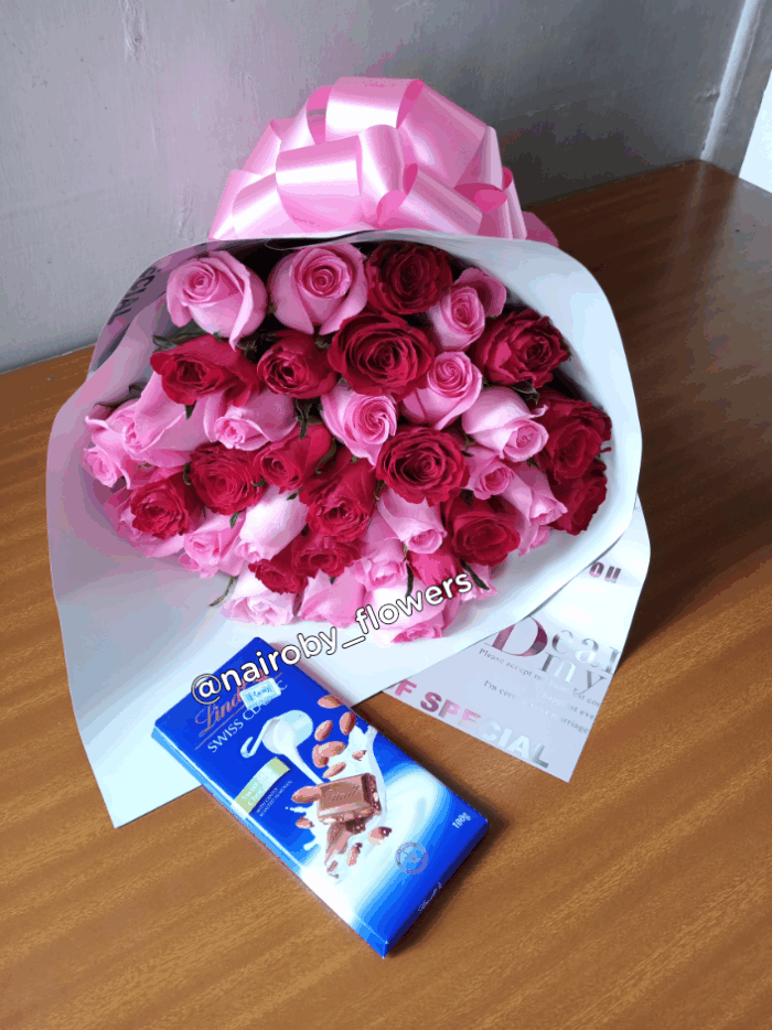 SMALL GESTURE OF LOVE