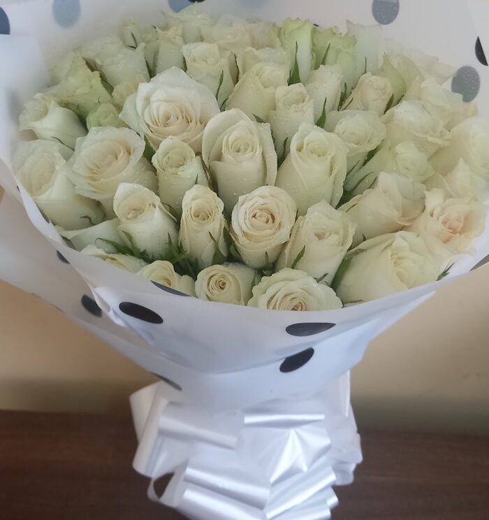 VALERIA BOUQUET