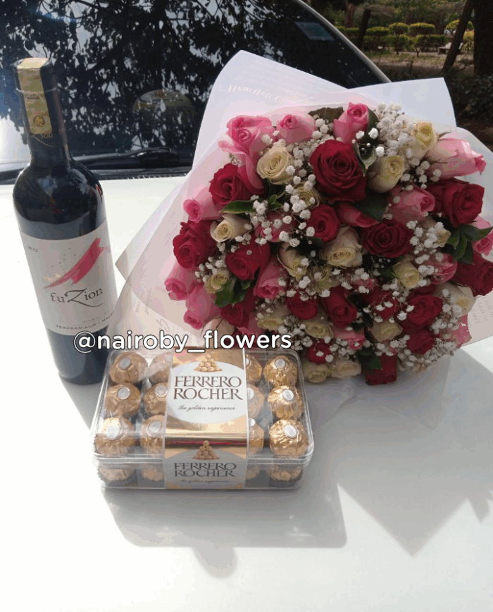 30 FERRERO CHOCOLATES, MALBEC WINE & BOUQUET