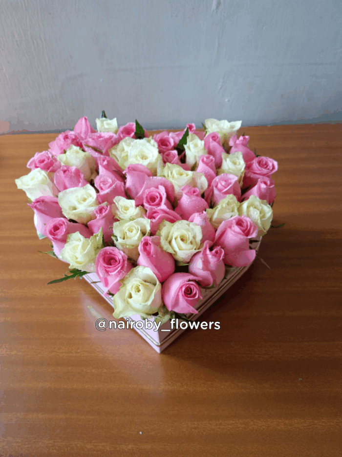 LUXURIOUS HEART BOX FLOWERS