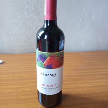 14 HANDS SWEET RED WINE