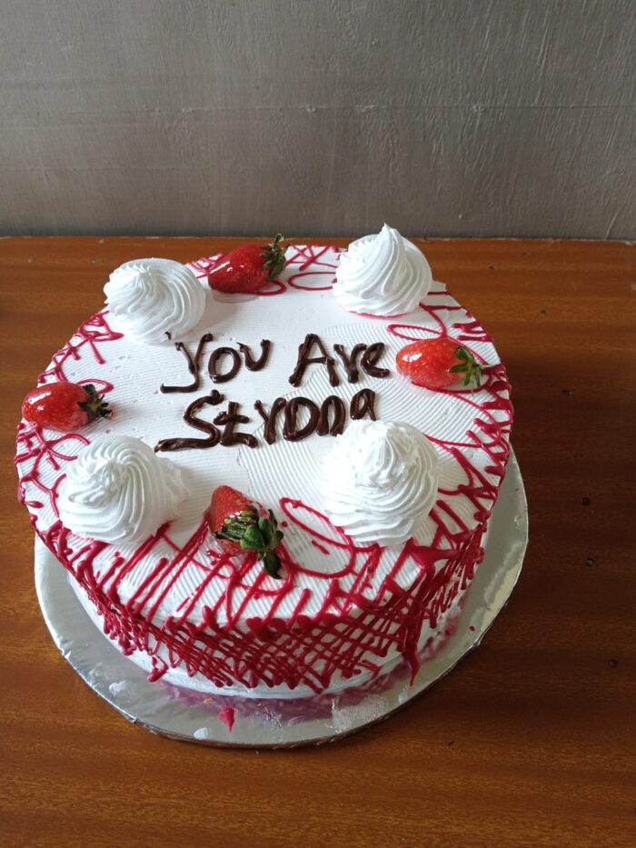 RED VELVET HALF KG