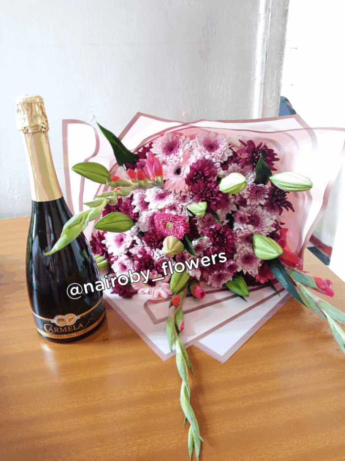 CARMELLA WINE & TROPICAL BOUQUET