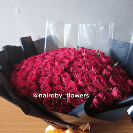 150 RED ROSES BOUQUET