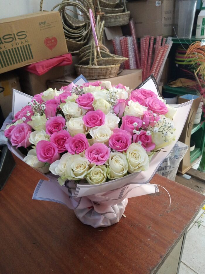 WATER STAND BOUQUET