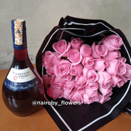 RES ROBERTSON & PINK ROSES BOUQUET