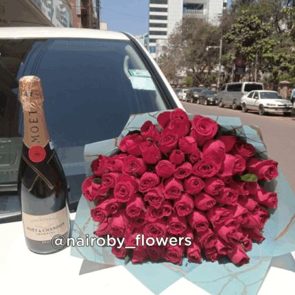 MOET CHAMPAGNE & 80 RED ROSES