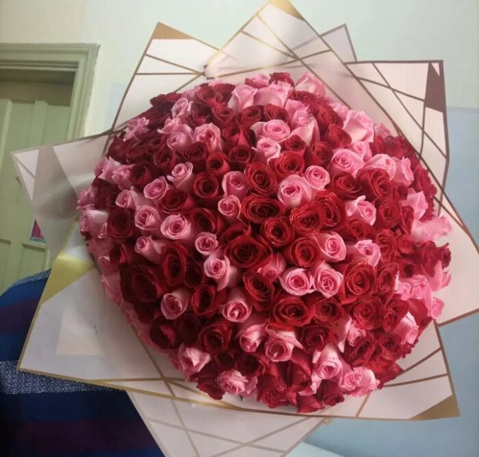 200 ROSES BOUQUET