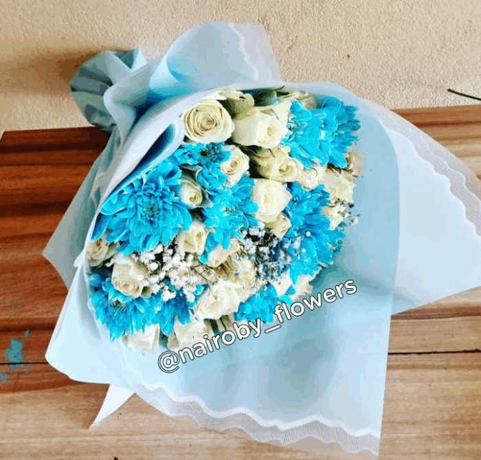 SUMMER BLUE BOUQUET