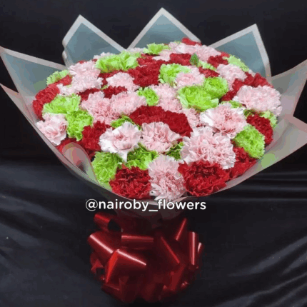 BEAUTIFUL MIXED CARNATIONS