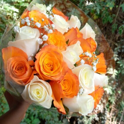 THE EMBRACE BOUQUET
