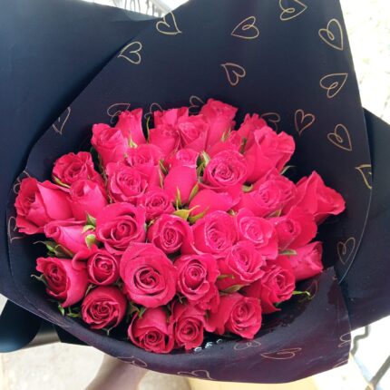 MAGNIFICENT RED BOUQUET