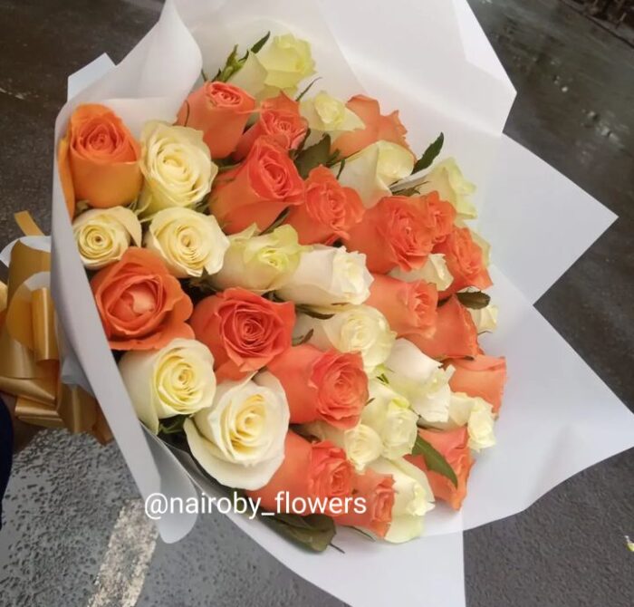 LOVE & RHYMES BOUQUET