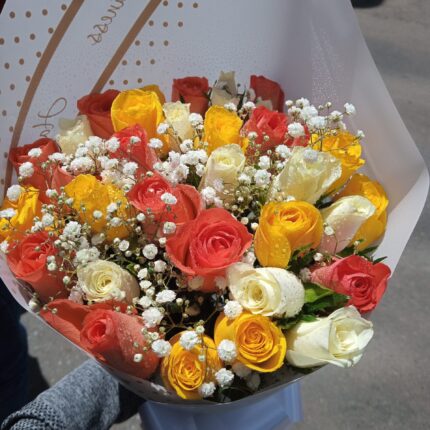 PRETTY COLORFUL BOUQUET